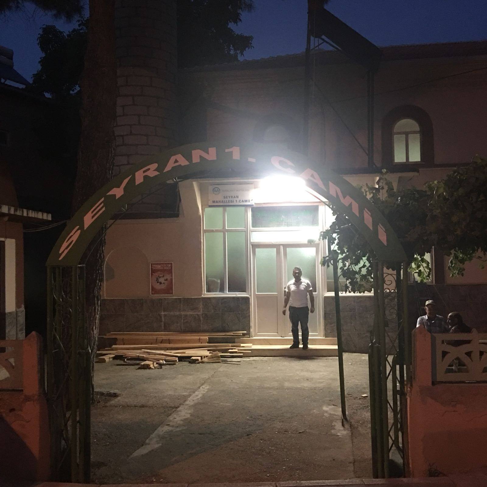 Bursa Karacabey Seyran Köyü camii